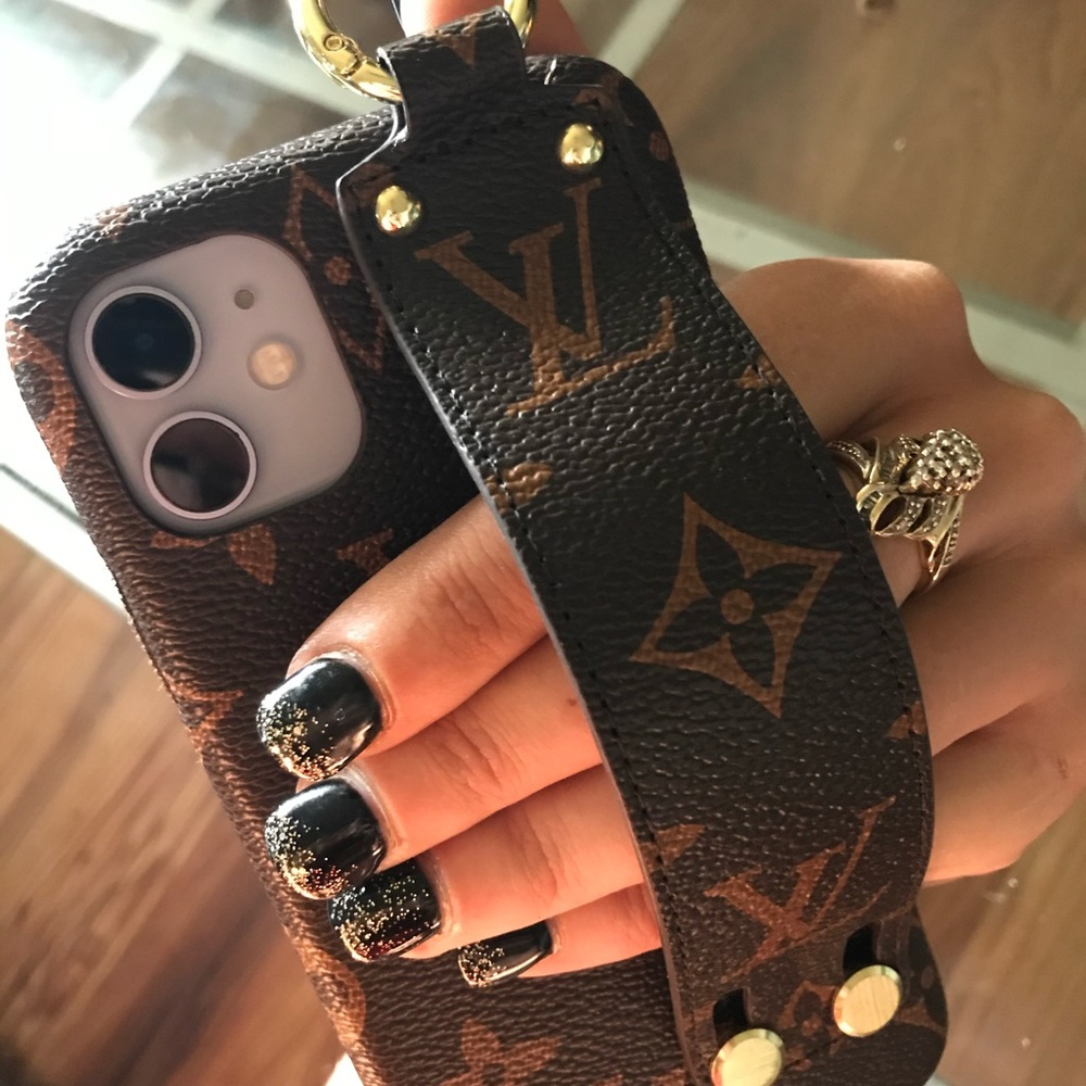 iPhone 11 phone case